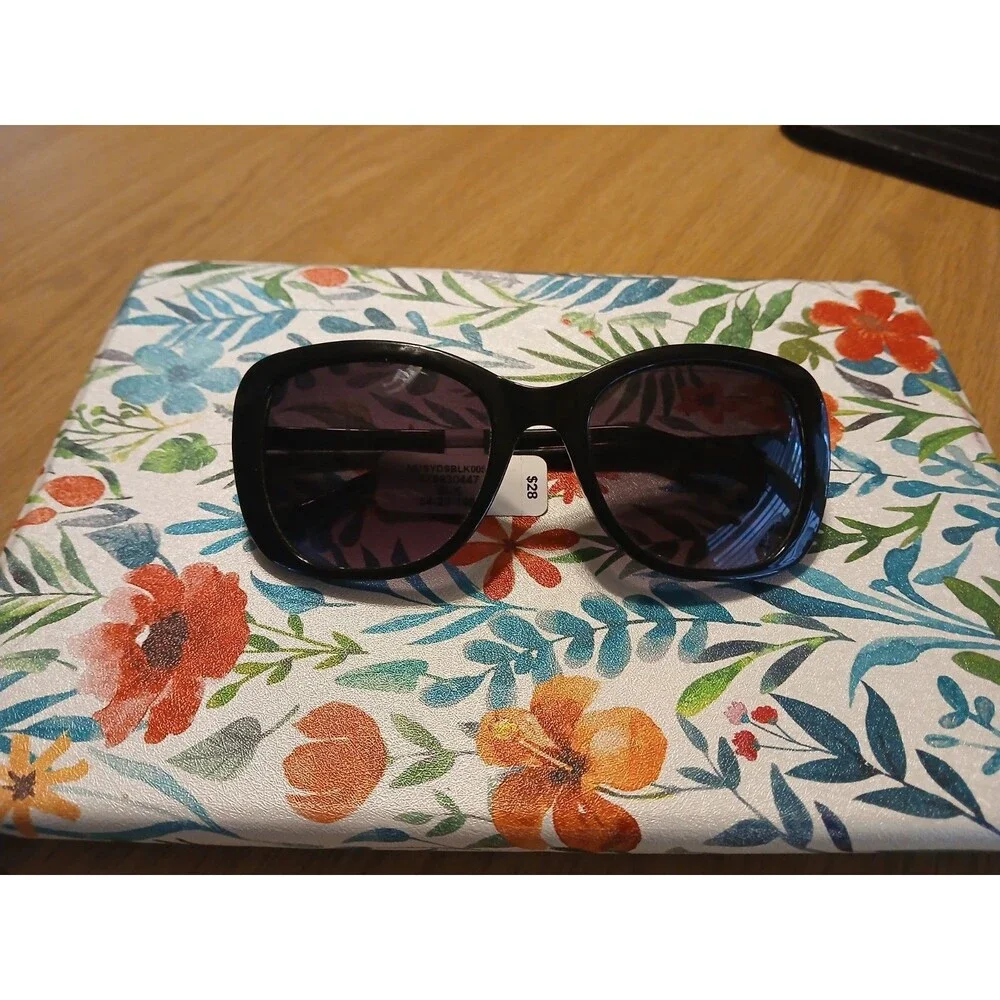 M America Women’s Sydney Sunglasses Cat Eye Black 54-20-140 NEW NWT